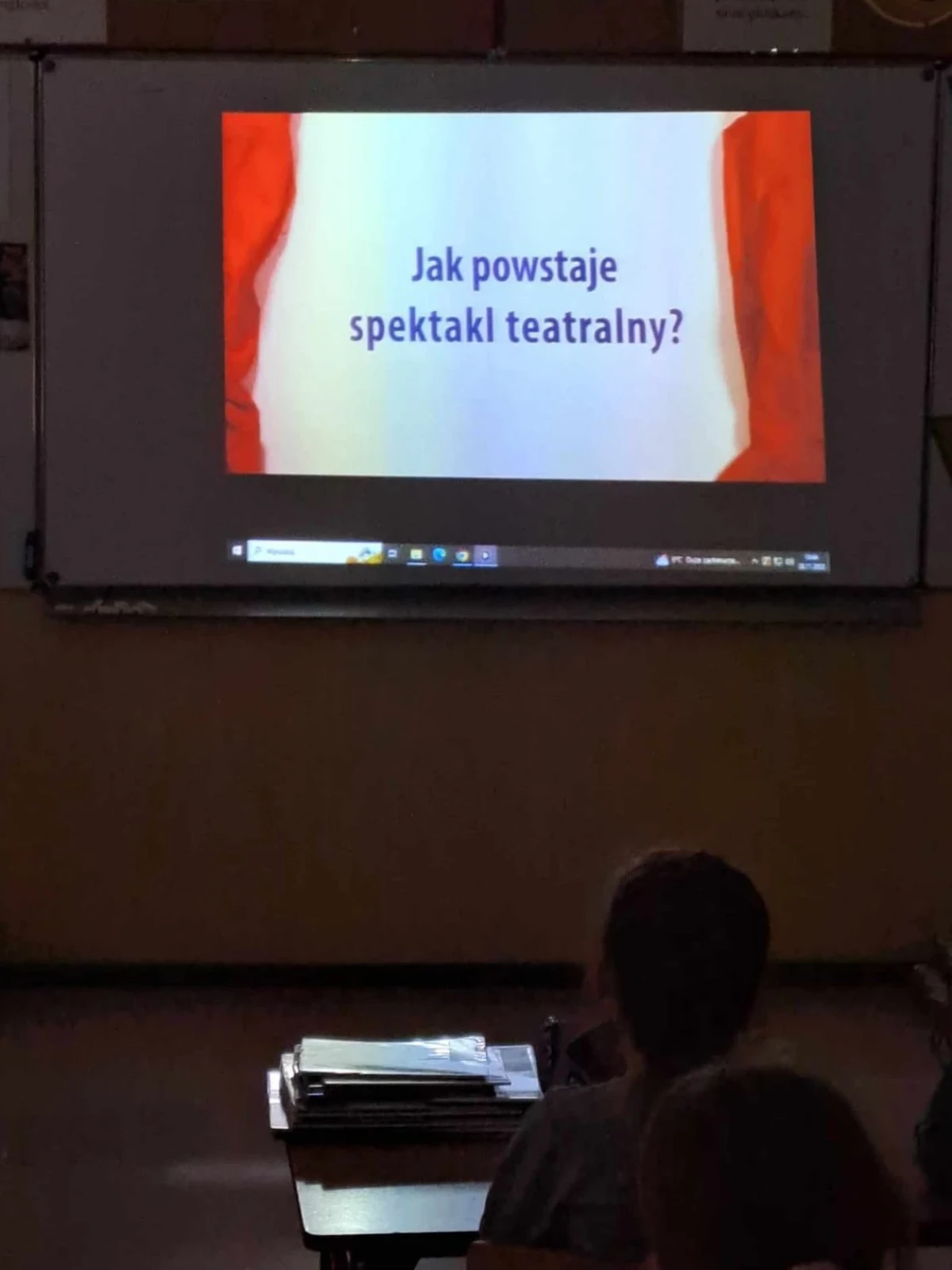 Prezentacja pt. Jak powstaje spektakl teatralny.
