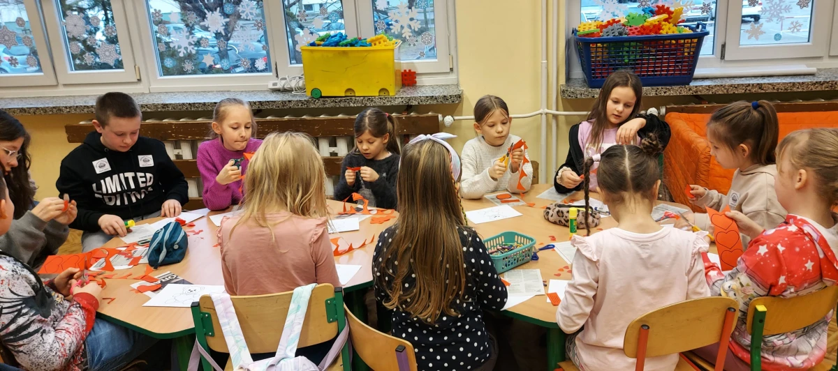 Uczniowie biorący udział w zajęciach