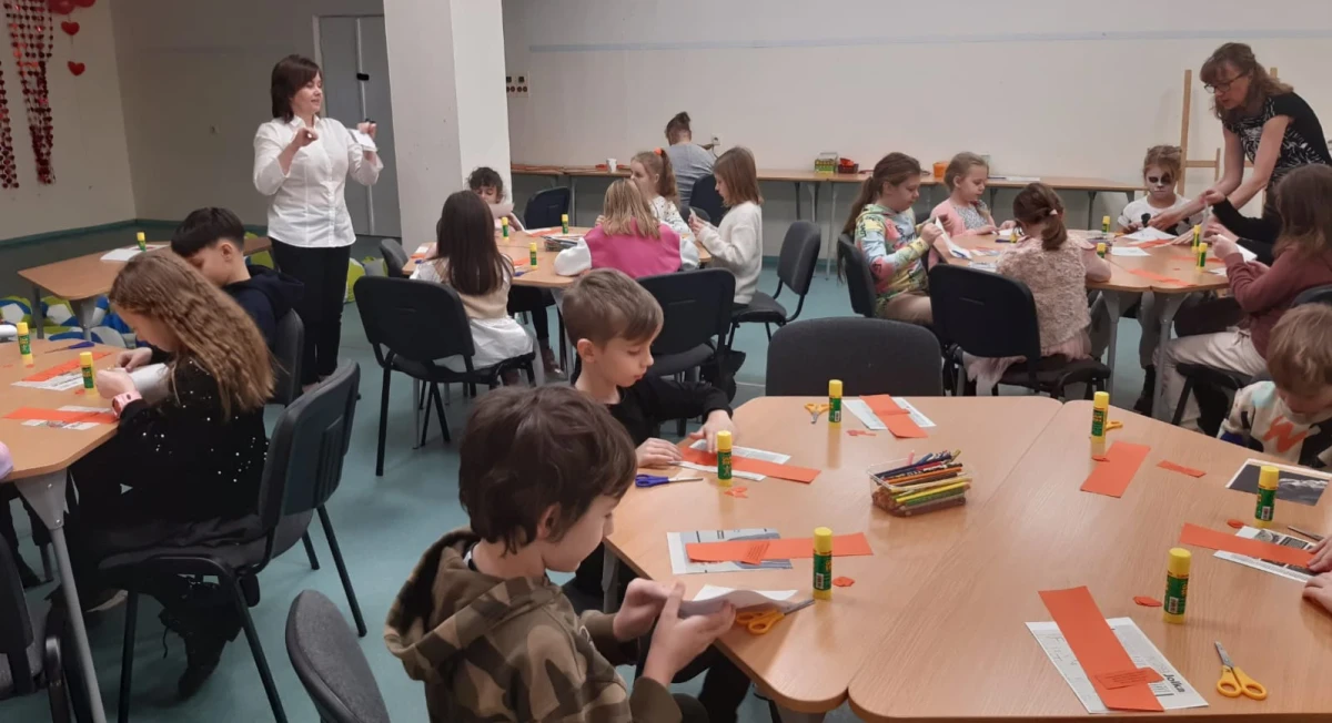 Uczniowie biorący udział w zajęciach