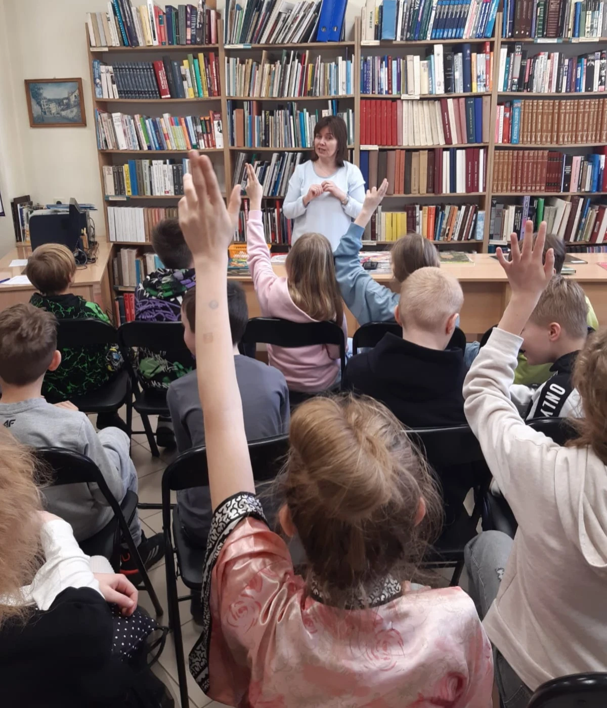 Uczestnicy lekcji bibliotecznej
