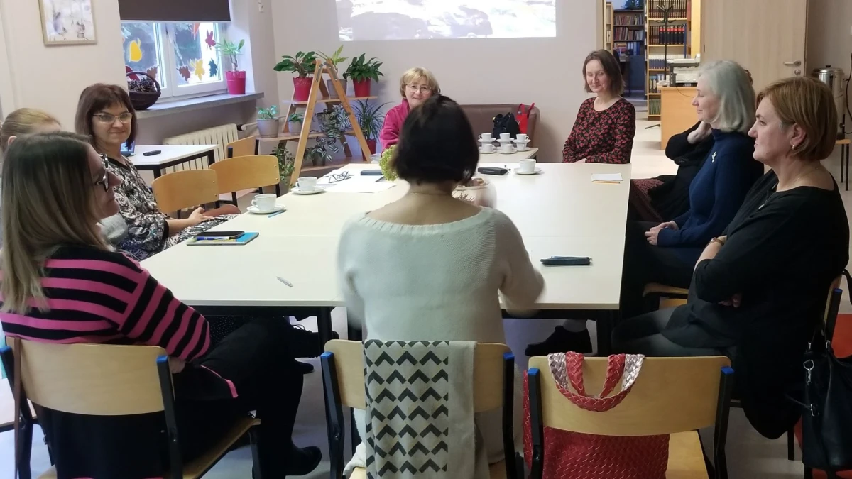 Realizacja NPRCz 2.0 na przykładzie działań biblioteki Szkoły Podstawowej nr 9 w Koninie
