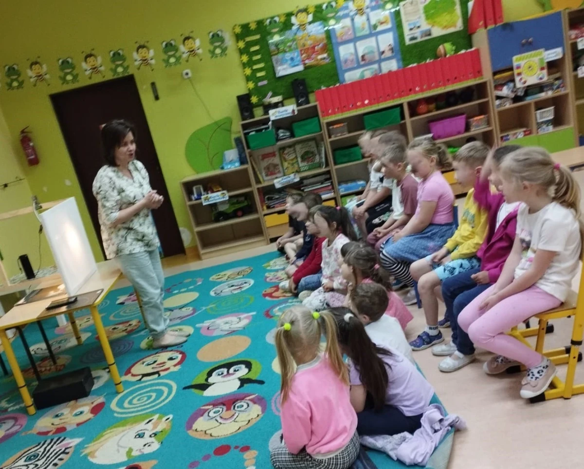 Uczniowie biorący udział w zajęciach